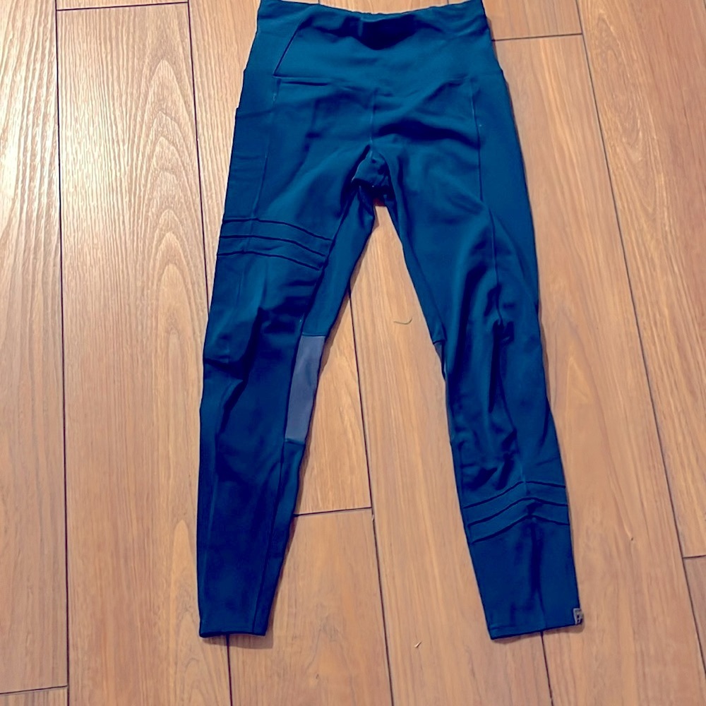 Oiselle Pocket Jogger Tights - size 4